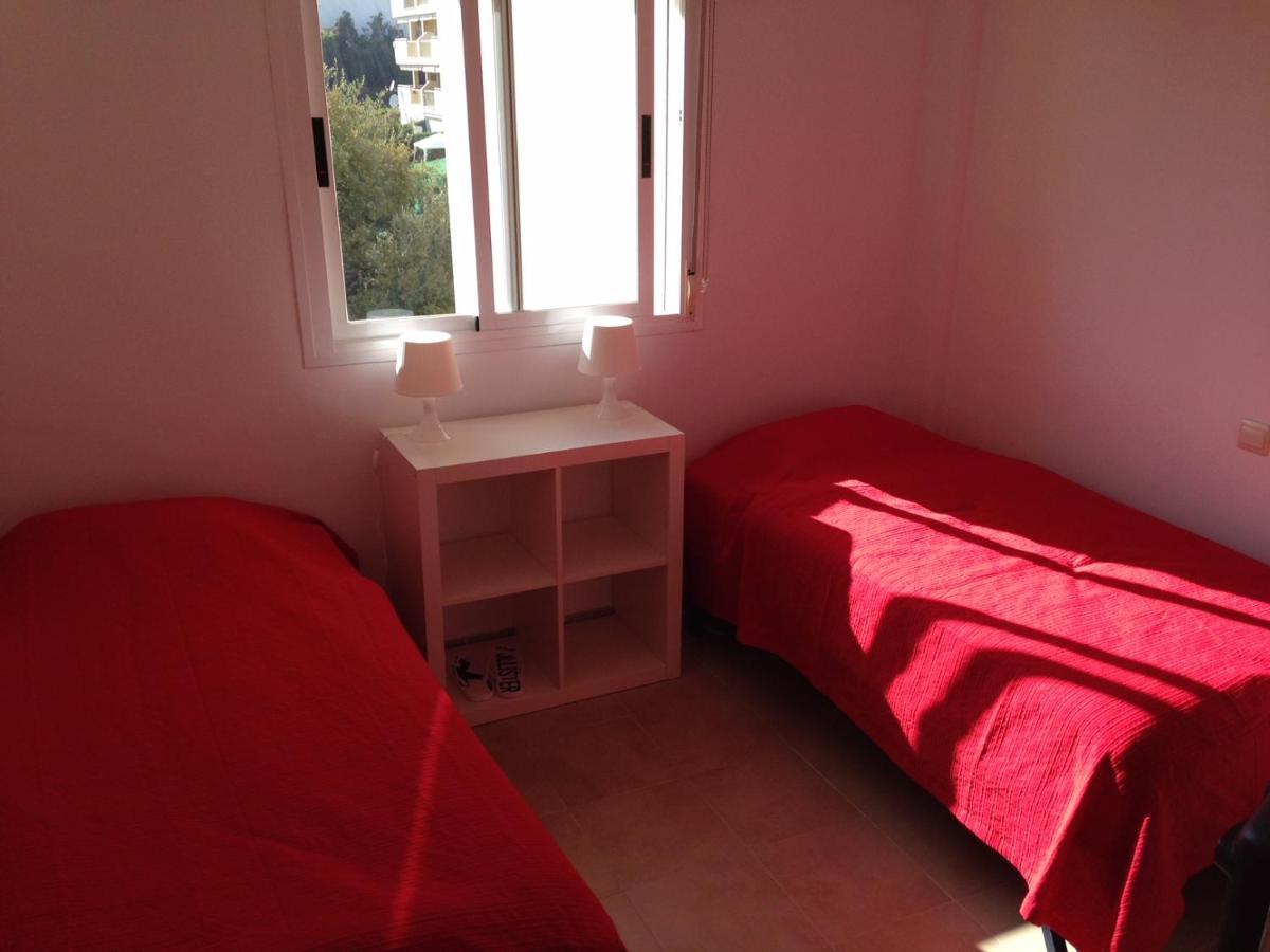 Beautiful Holiday Apartment 2 Bedroom Beach And Pool Malaga Marbella Calahonda Royale Mijas Costa Spain Kültér fotó